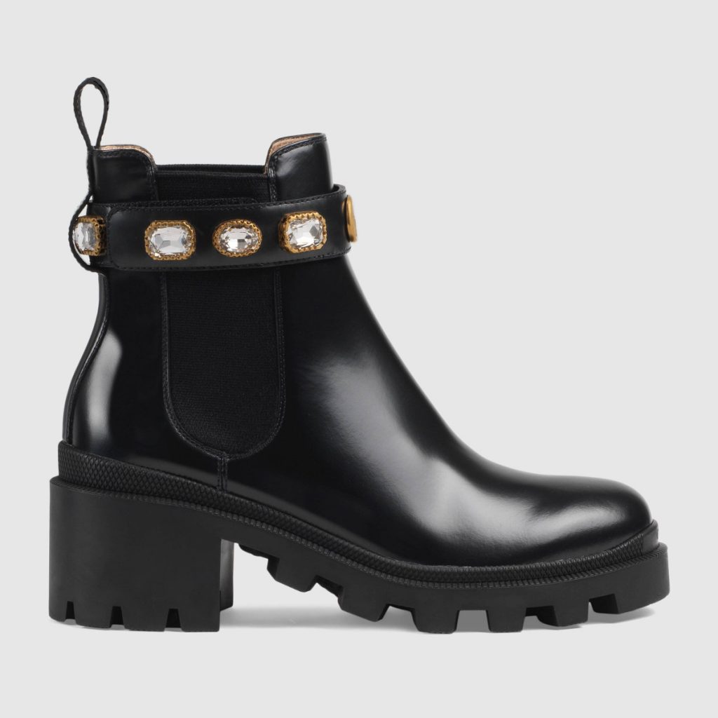 Guccie Leather ankle boot with belt
$ 1,100